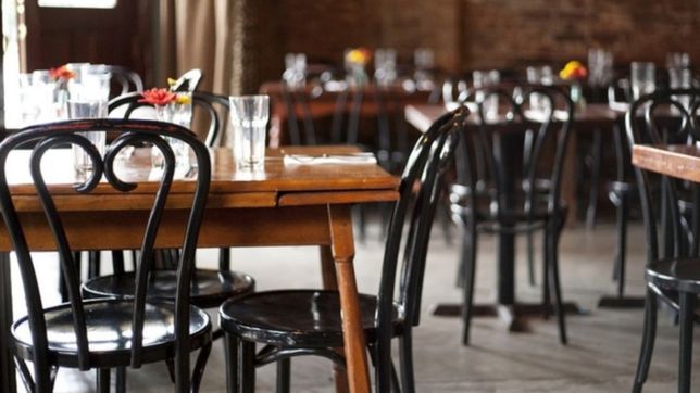 impulsan una ley en la plata para salvar a los restaurantes en crisis por la pandemia