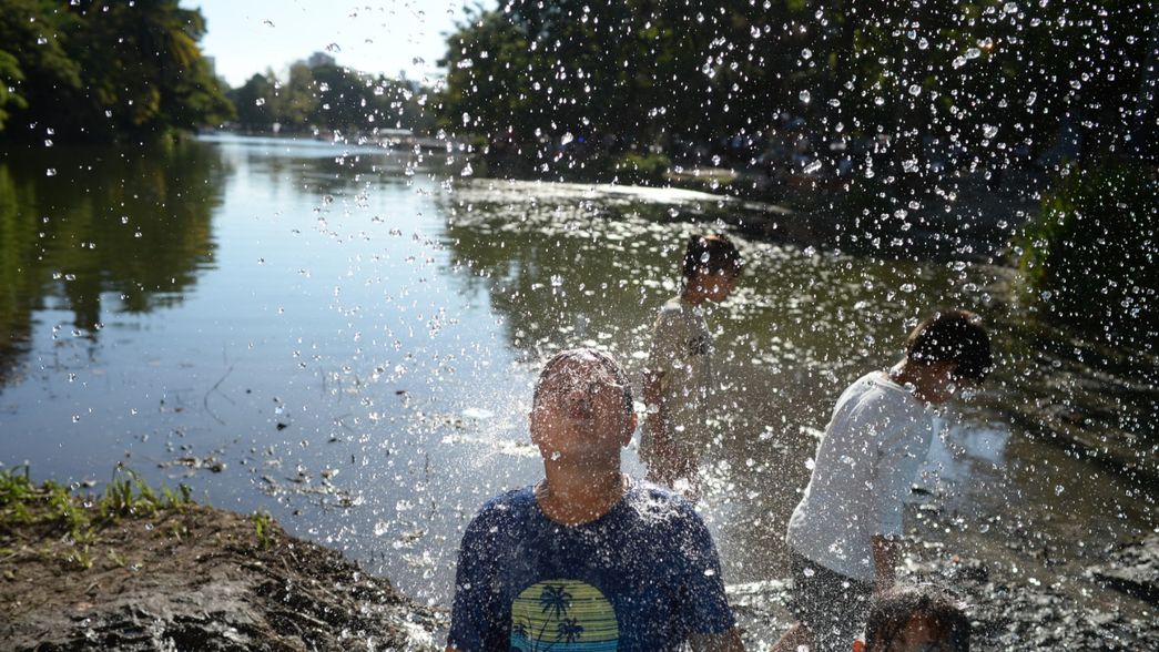 Viernes de sol y calor en La Plata, en la previa de un fin de semana espléndido