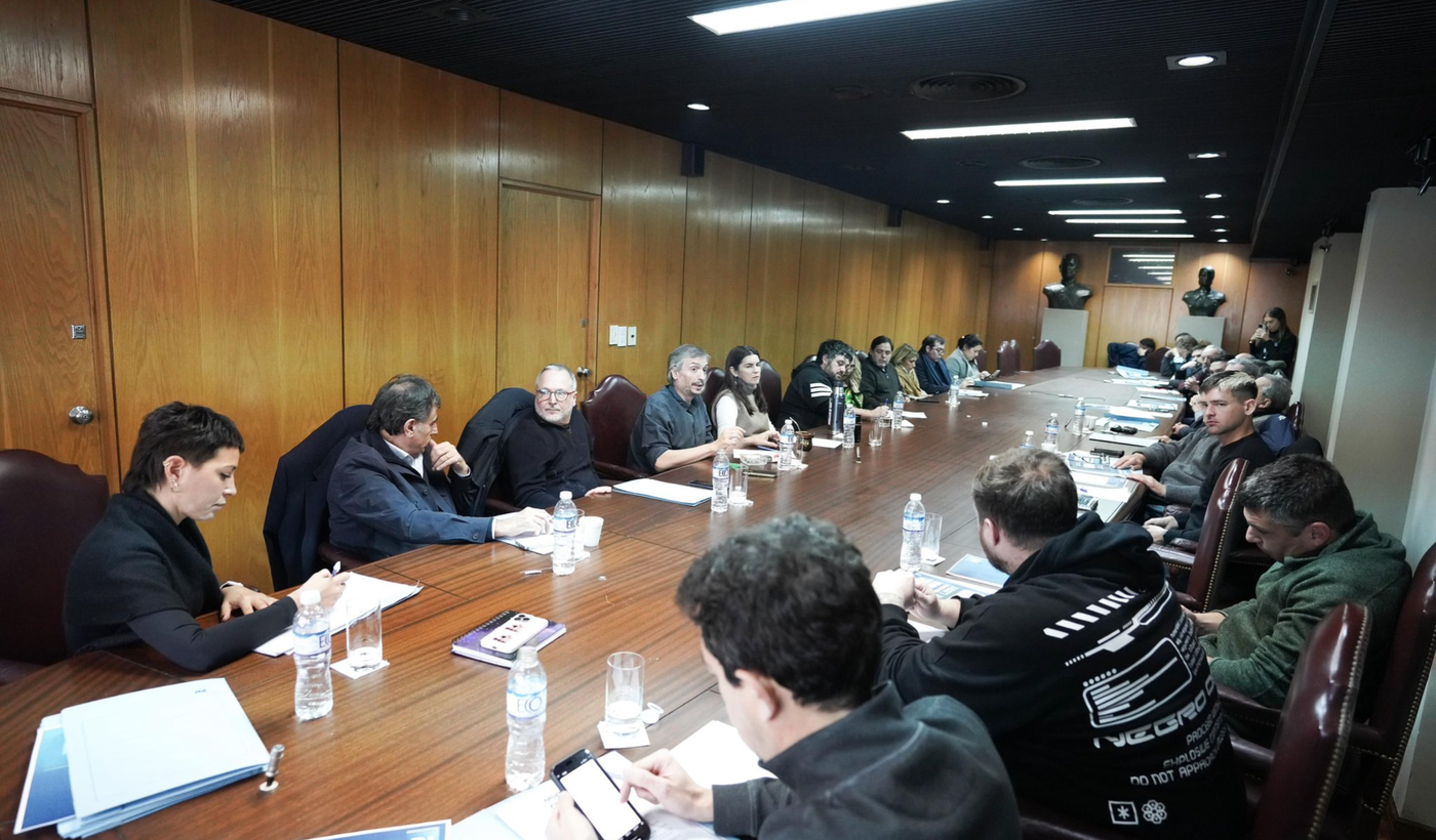 Reunión del PJ bonaerense.png