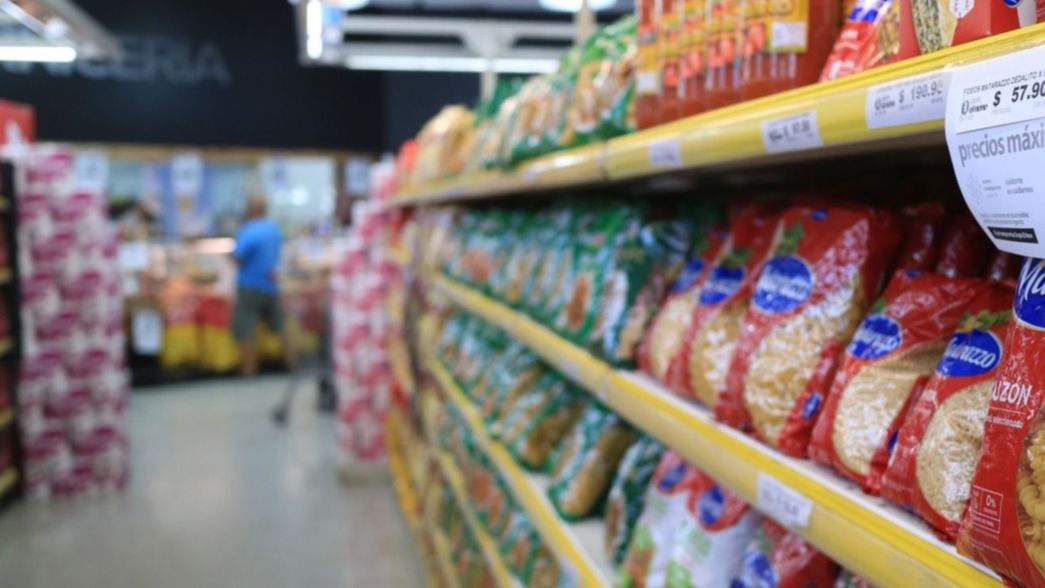 La inflación de noviembre fue del 2,5% y acumula 45,4% en lo que va del año
