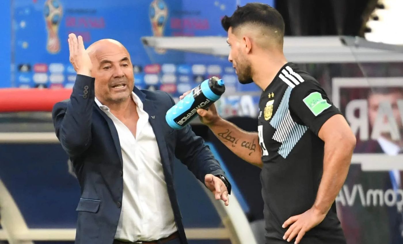 Kun Agüero Jorge Sampaoli.jpg
