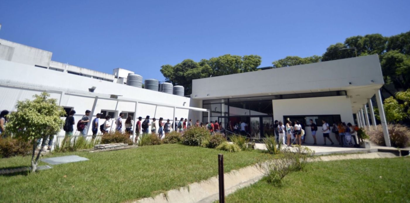 1550511391430.jpg?x=14&y=254&width=1479&height=740&rotate=0&scaleX=1&scaleY=1&ow=1500&oh=997&&cw=1920&ch=950