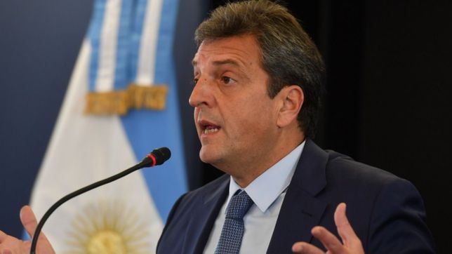 massa amenazo con abrir la importacion de ropa si siguen los aumentos de precios