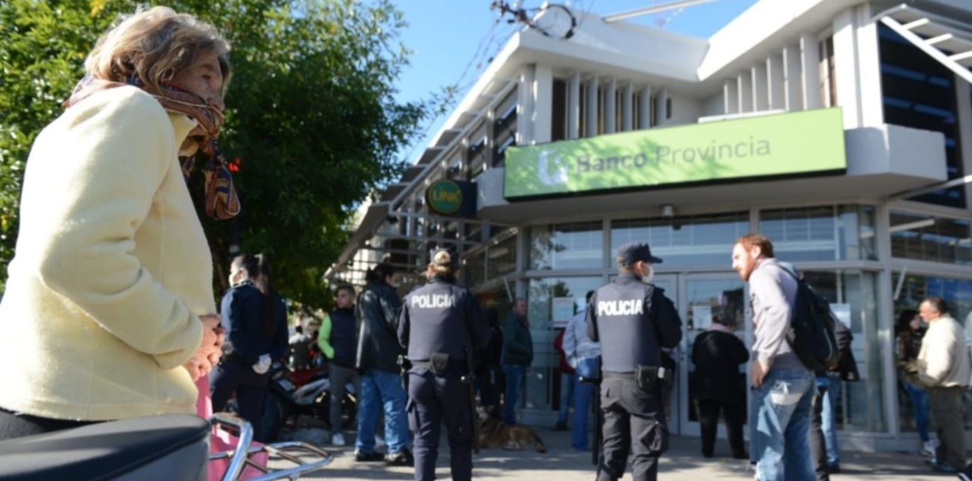 1585920842123.jpeg?rotate=0&oh=850&width=1273&height=637&scaleX=1&scaleY=1&ow=1280&x=3&y=84&&cw=1920&ch=950