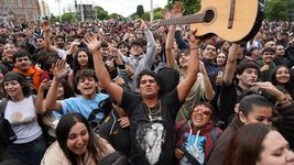 todas las fotos del festival olga en plaza moreno todas las fotos del festival olga en plaza moreno