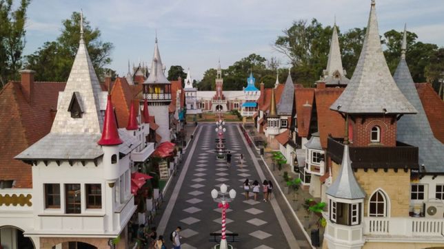 oferta de trabajo en la republica de los ninos: ¿cuales son los requisitos?