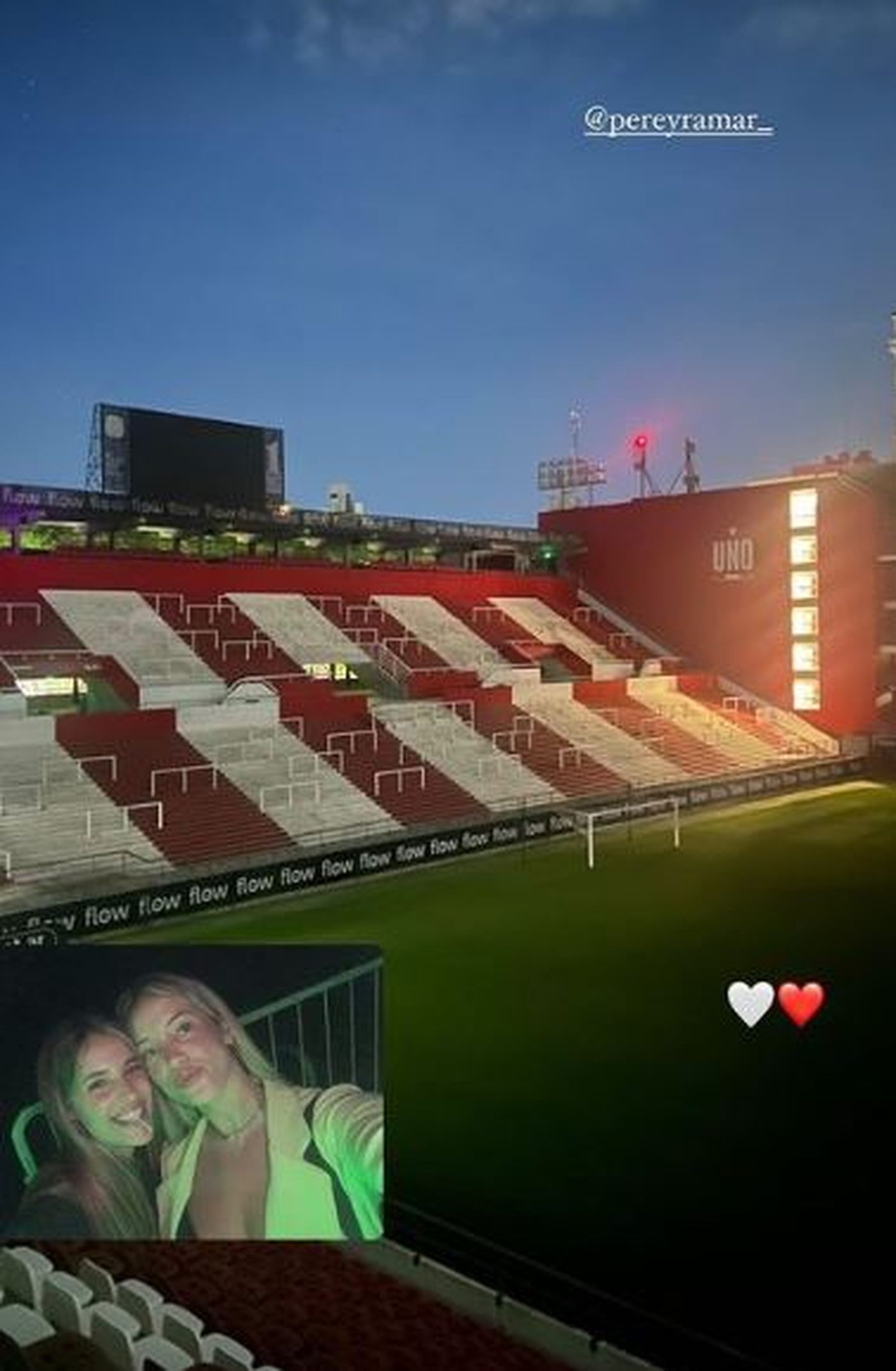 Martina Pereyra publicó en su cuenta de Instagram fotos de sus visitas al estadio de Estudiantes.