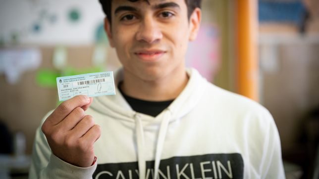 mas de un millon de adolescentes podra votar este domingo en las elecciones generales