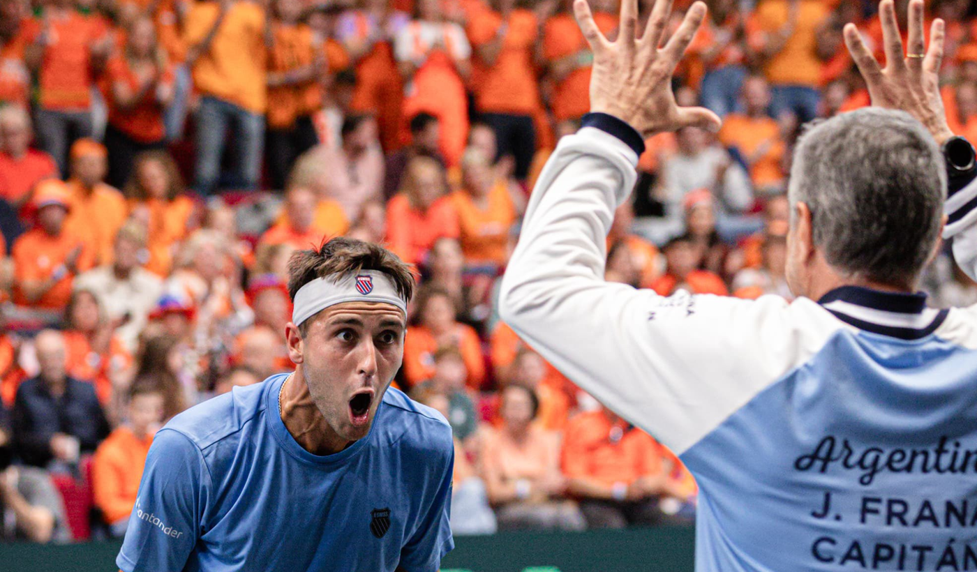 Tomás Etcheverry Copa Davis Países Bajos 3