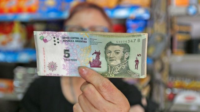 extendieron hasta el 29 de mayo el plazo para canjear los billetes de 5 pesos