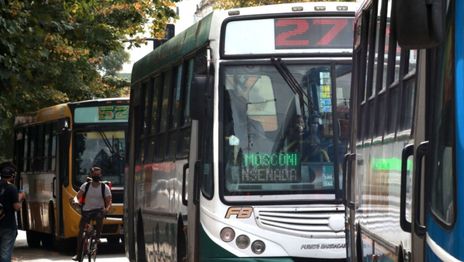 La UTA anunció un paro de micros para este viernes: ¿qué pasará en La Plata?