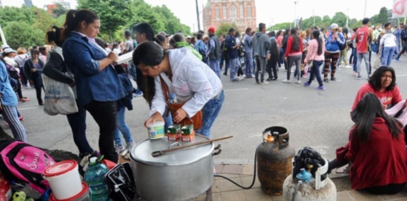 1541436940142.jpeg?scaleY=1&ow=1024&y=111&height=447&rotate=0&oh=737&x=65&width=893&scaleX=1&&cw=1920&ch=950