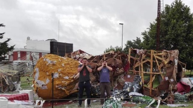 video: asi levantaban el muneco mi pobre angelito despues del temporal en la plata