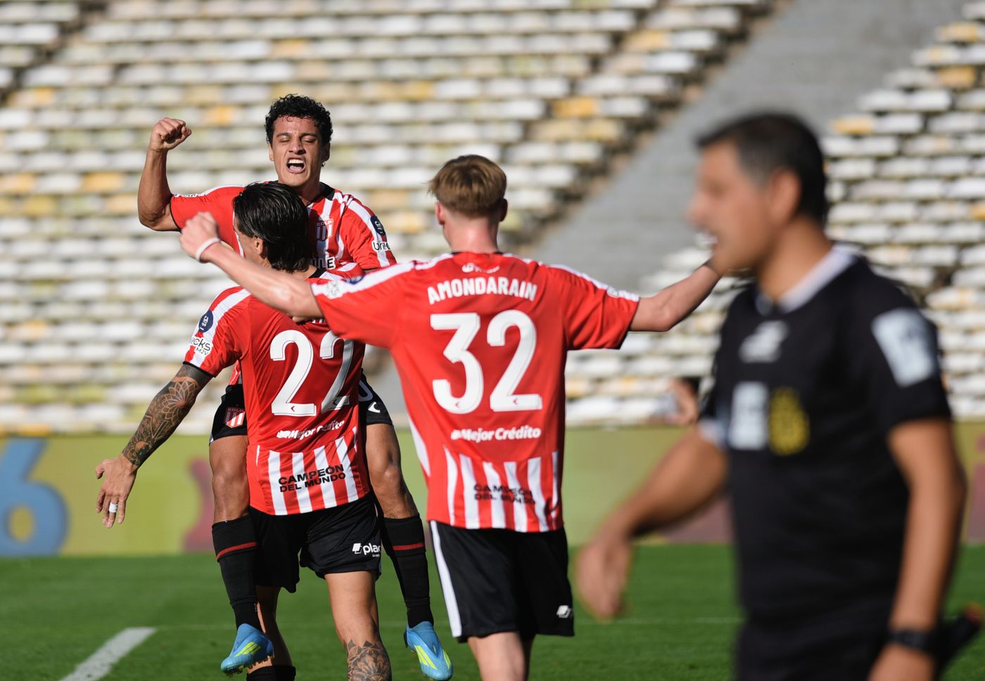 Estudiantes Rosario Central festejo Palacios