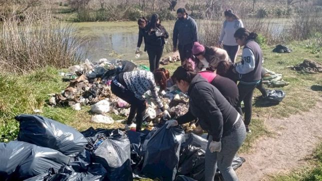 convocan a una cruzada vecinal para limpiar el arroyo el pescado