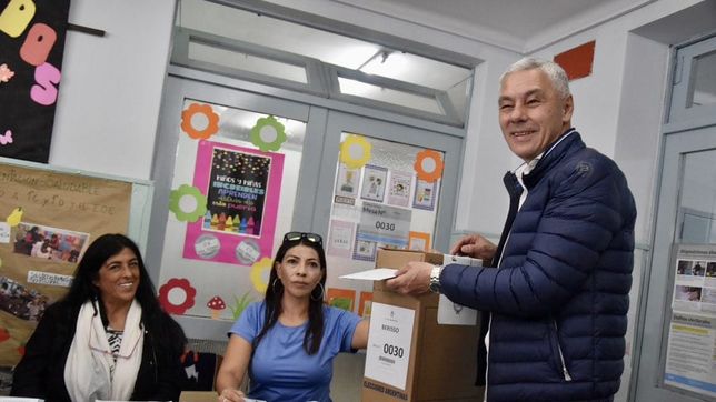 fabian cagliardi voto en berisso: tenemos la posibilidad del pais que queremos