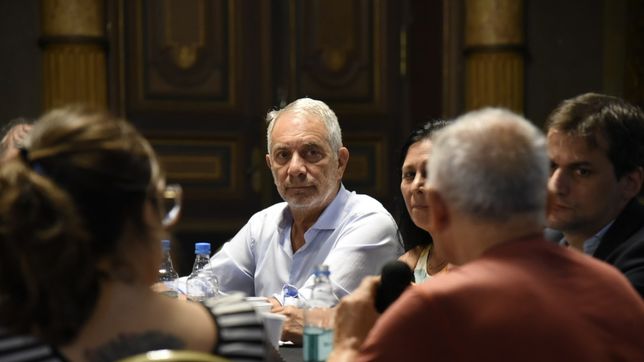 piden crear una comision para controlar las medidas de emergencia tomadas por alak