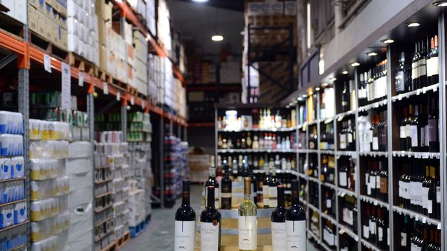 bebidas, pescado y carne: las nuevas oferta que lanzo el mercado regional