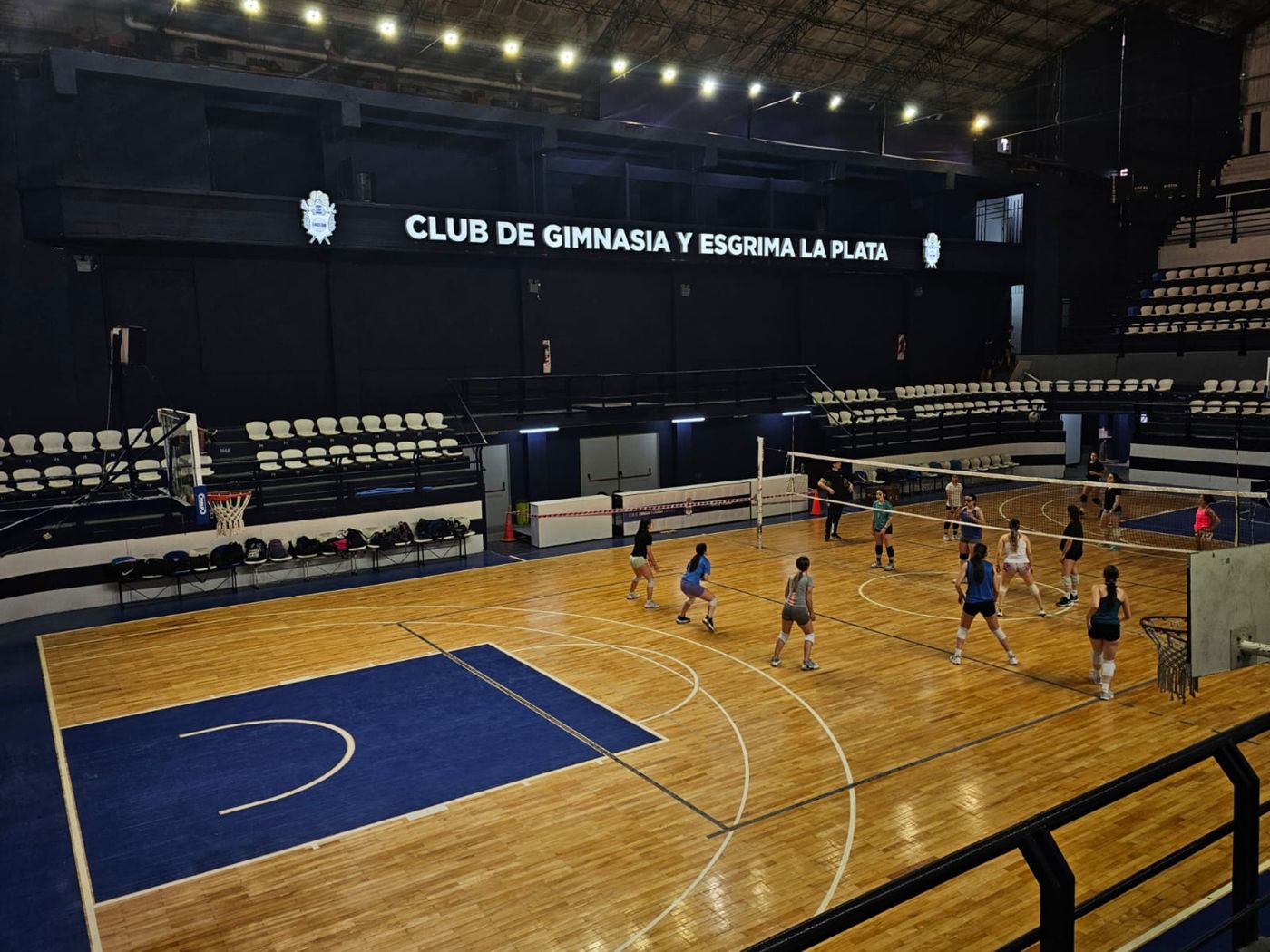 Polideportivo Víctor Nethol Gimnasia.jpg