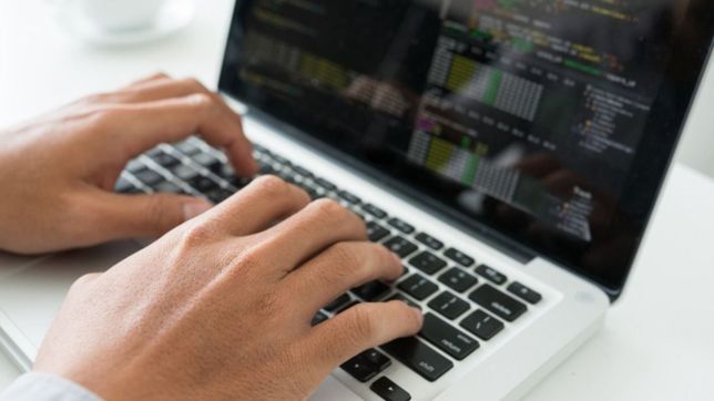 ¿quienes pueden anotarse a los cursos para trabajar por sueldos promedio de $276.000?