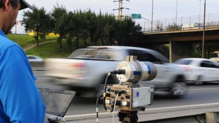 Las multas aumentaron un 17% y exceder la velocidad podría costar hasta 63 mil pesos