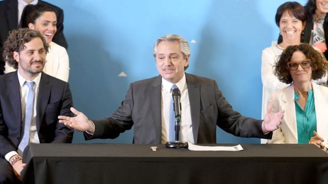 el gobierno publico la ley de emergencia economica y entro en vigencia