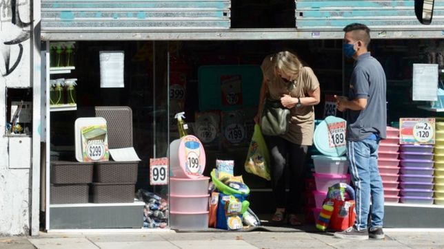 comercio cerro la paritaria con un aumento de sueldo de casi el 60%