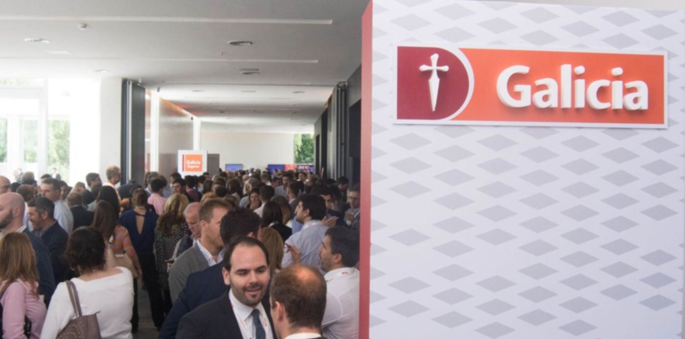 1542135793889.jpg?width=1338&rotate=0&scaleY=1&ow=1500&oh=710&x=137&y=41&height=669&scaleX=1&&cw=1920&ch=950