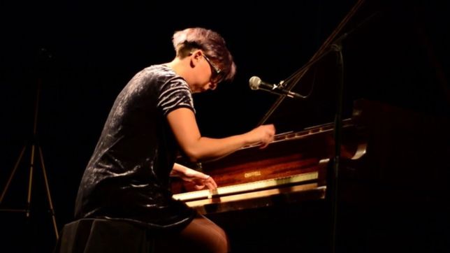 noelia sinkunas: mi trabajo es un desafio para el oyente en estos tiempos veloces