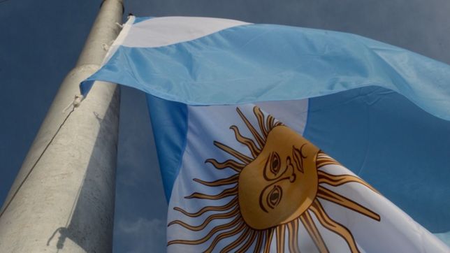 comenzo la votacion ciudadana para definir la marca pais argentina