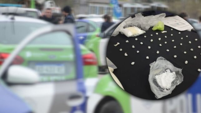 operativo en la plata con allanamientos y un detenido que tenia 48 envoltorios de cocaina