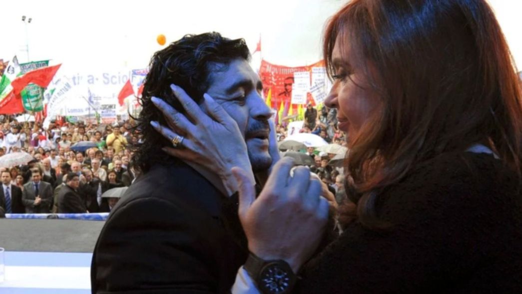 El mensaje de Maradona para Alberto y Cristina Fernández tras el acto de asunción