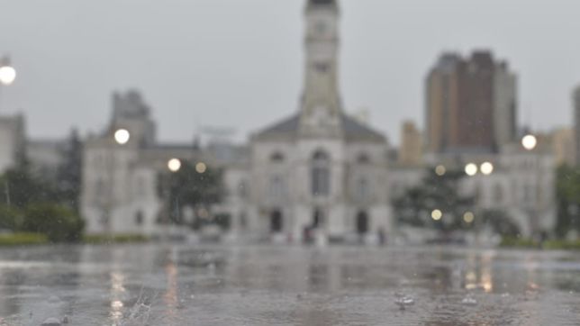 miercoles con amenaza de chaparrones durante todo el dia en la plata