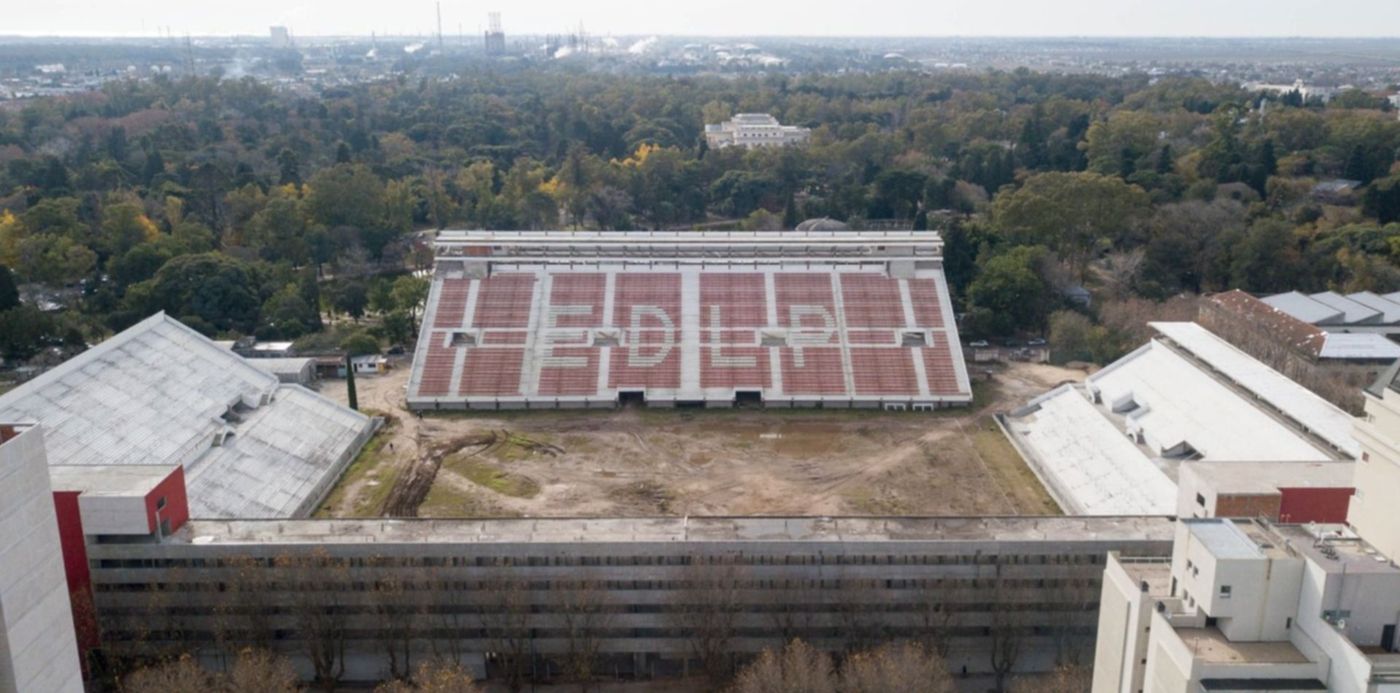 1535456432790.jpg?oh=843&height=743&rotate=0&scaleX=1&scaleY=1&ow=1500&x=4&y=100&width=1487&&cw=1920&ch=950