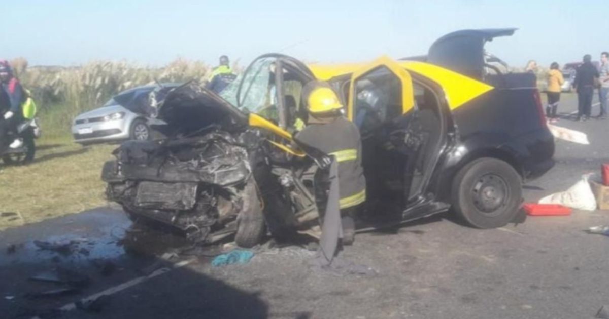 Un muerto y tres heridos, en un trágico triple choque en Ruta 11