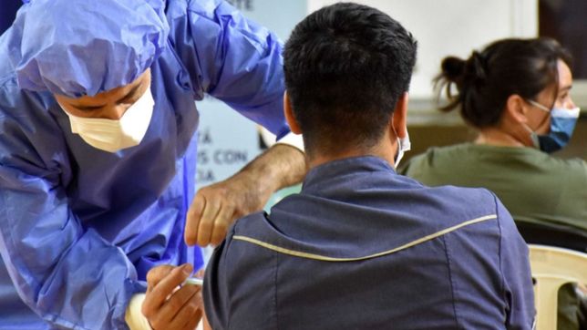 la preocupacion de una medica de la plata ante el aumento de casos por falta de vacunacion