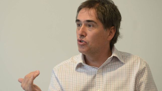 la defensoria le reclamo a camuzzi una mejor atencion al publico en la plata