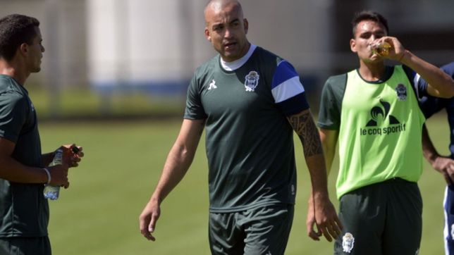 gimnasia trabajo en estancia chica y prepara el viaje a santa fe