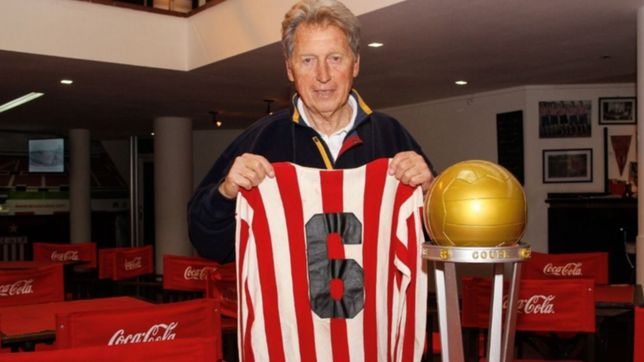 estudiantes: el emotivo recuerdo del dia que cacho malbernat volvio a manchester
