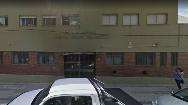 quisieron secuestrarla a la salida del colegio, se resistio y le cortaron la cara