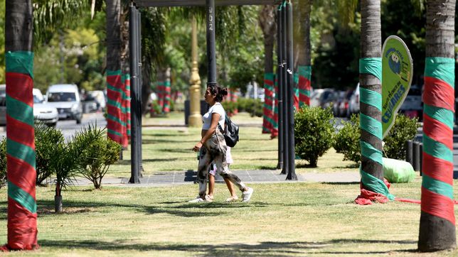 el 2024 termina con sol y calor en la plata y el 2025 arranca con amenaza de lluvias y tormentas