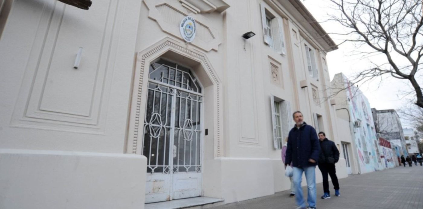 1531786346888.jpg?x=1&y=134&width=1278&height=638&rotate=0&scaleX=1&scaleY=1&ow=1280&oh=851&&cw=1920&ch=950