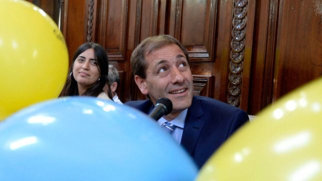 julio garro cumplio anos y hubo campeonato de selfies para saludarlo en las redes sociales