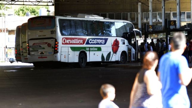 ¿a donde analizan mudar la terminal y el aeropuerto de la plata?
