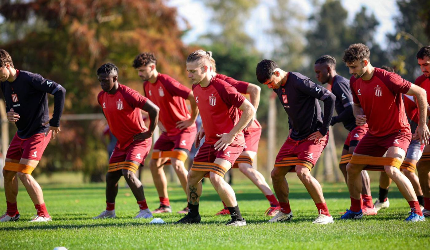 Estudiantes Santiago Ascacibar entrenamiento.jpg