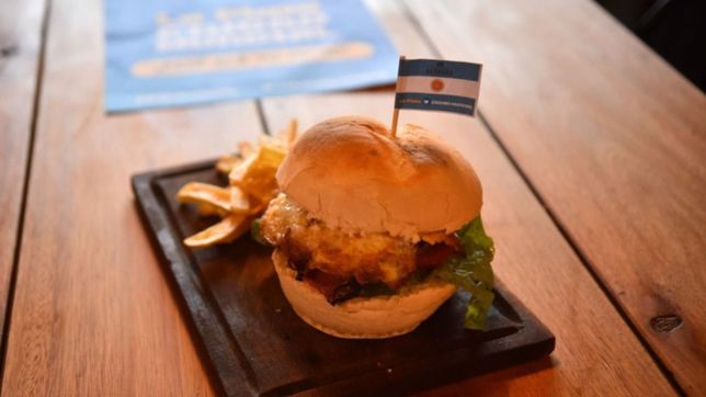 messirve, choriestadio y mas: los menus de los bares de la plata por el mundial sub 20