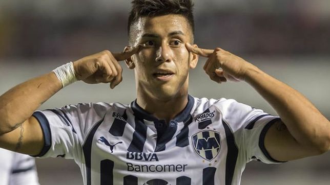 maxi meza anoto un gol olimpico y marco un hecho historico para su club