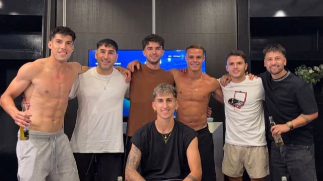 el divertido momento de lescano con excompaneros del lobo antes de su casamiento