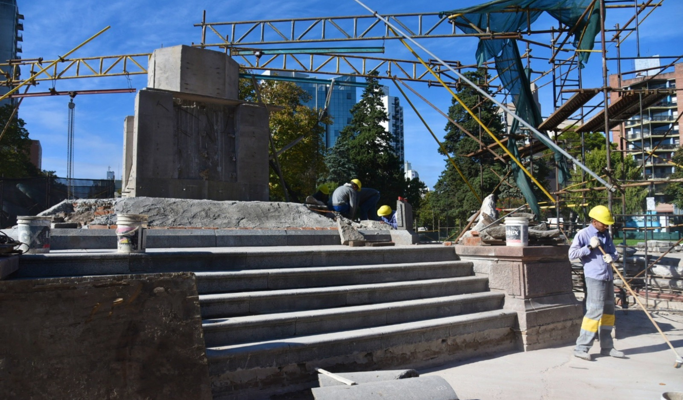 Obras en Plaza Italia.png