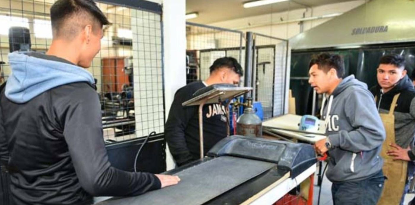 1577402080865.jpg?x=11&y=54&width=1198&scaleX=1&oh=813&height=599&rotate=0&scaleY=1&ow=1220&&cw=1920&ch=950